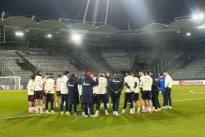 Teren u Gracu nije idealan, Arnautovićeva "samokontrola"